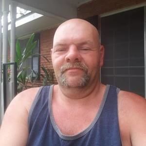 Meet your Posher, Sidney